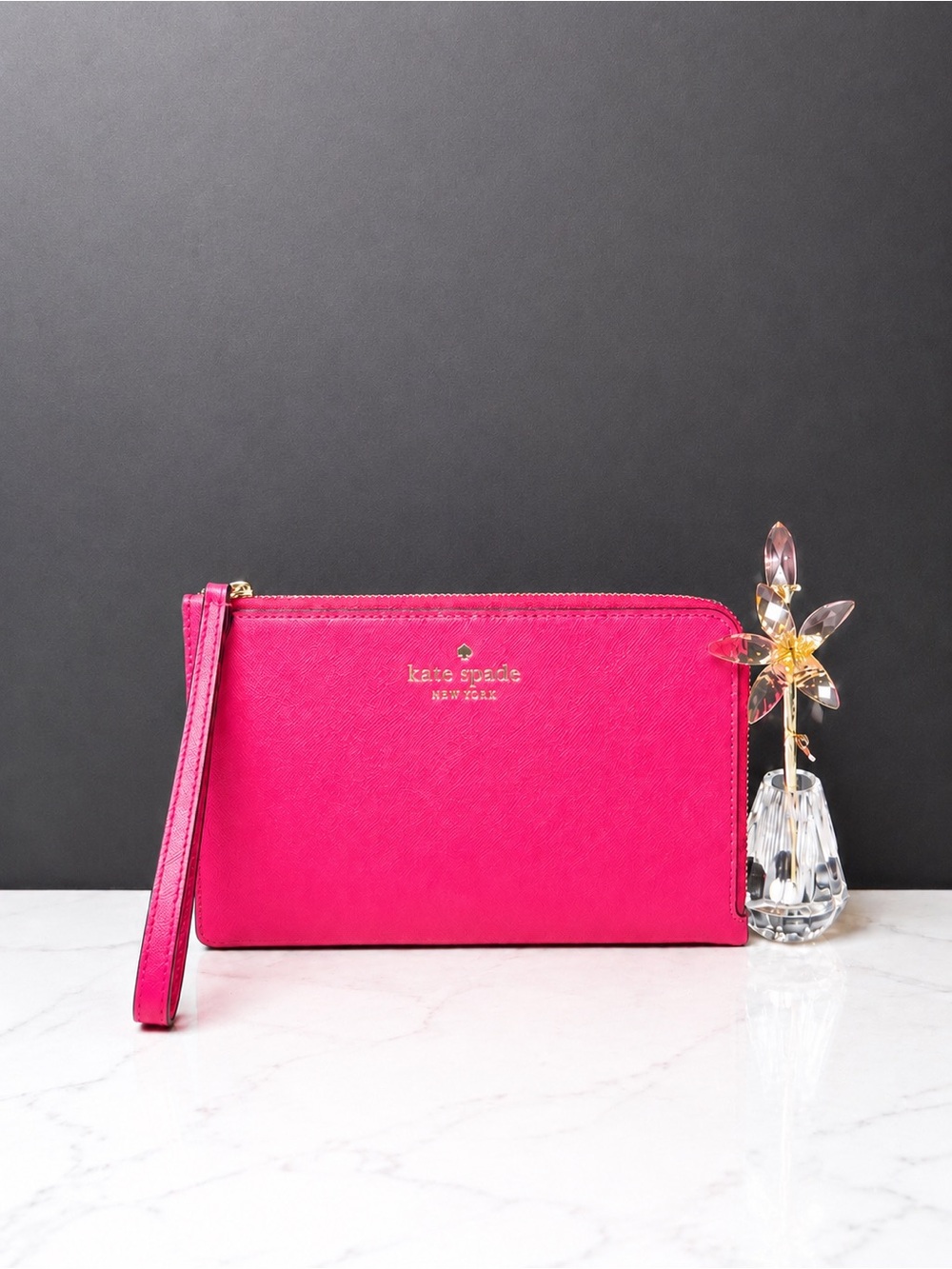 NWOT Kate Spade Hot Pink Zip Wristlet Wallet | Gold Hardware